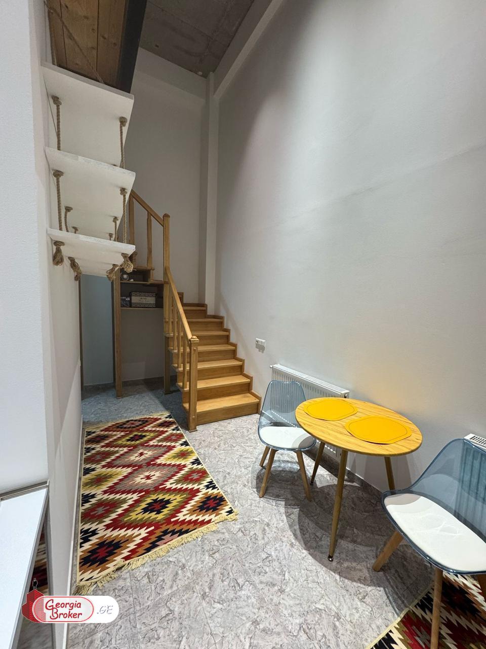 იყიდება ახალი გარემონტებული 2 ოთახიანი ბინა